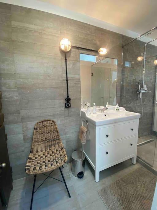 Rare ! Loft Atypique Centre-Ville Parking Jardin Ρενς Εξωτερικό φωτογραφία